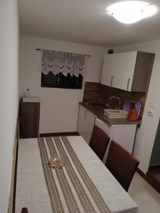 Apartman Cvita Tkon Bagian luar foto