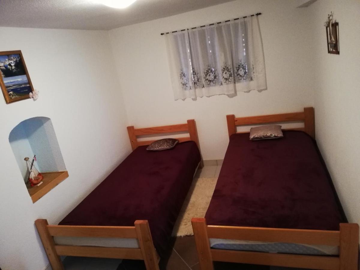 Apartman Cvita Tkon Bagian luar foto